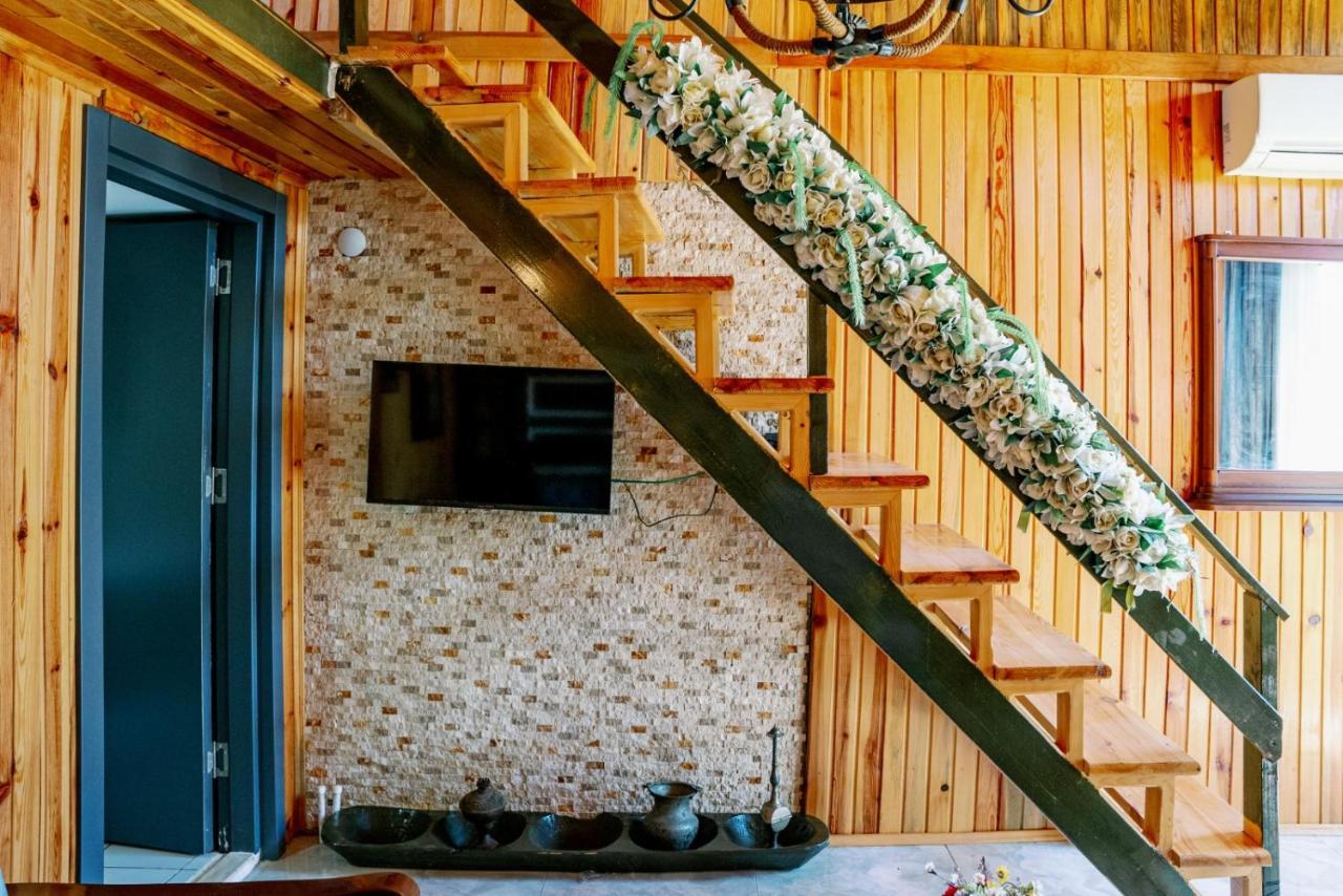 Bed and Breakfast Serender Bungalov Foça Exterior foto